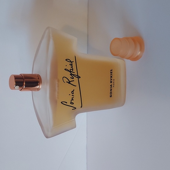 Sonia Rykiel Deodorant 3.3 Oz. Spray - Picture 4 of 7